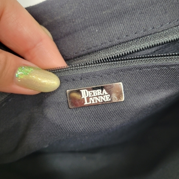 Vintage Debra‎ Lynne Tooled Leather Shoulder Bag Toucan Leaf Flap Closure Smooth - Picture 9 of 17